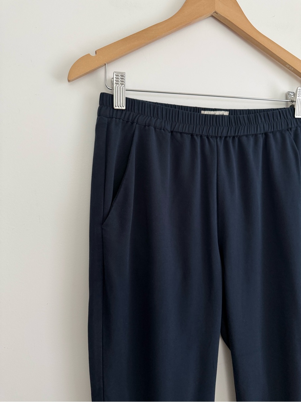 Marine Layer Allison Curved Hem Pants - Picture 7 of 12
